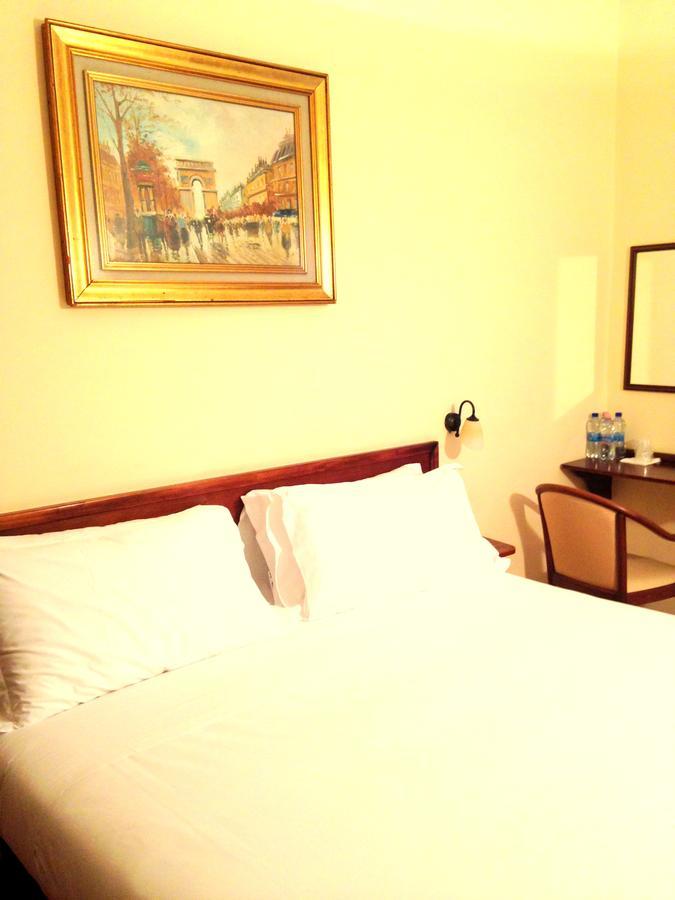 Hotel Della Vittoria Ancona Bagian luar foto